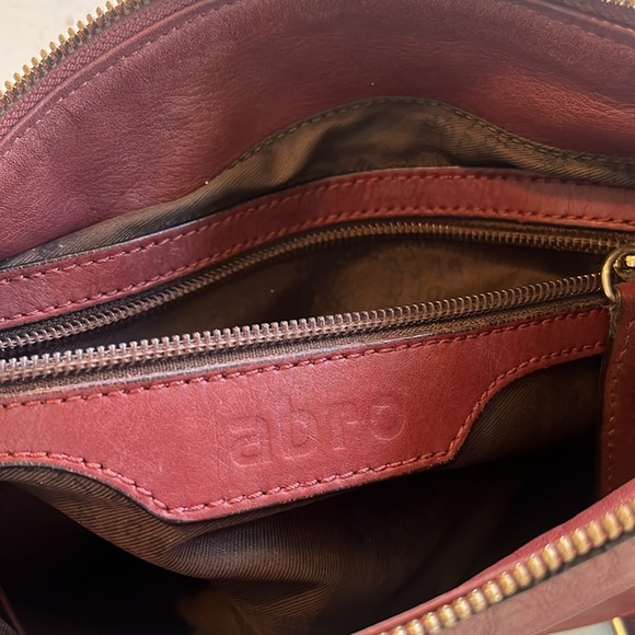 Abro Smooth Leather Crossbody Bag. Preloved - Picture 12 of 12